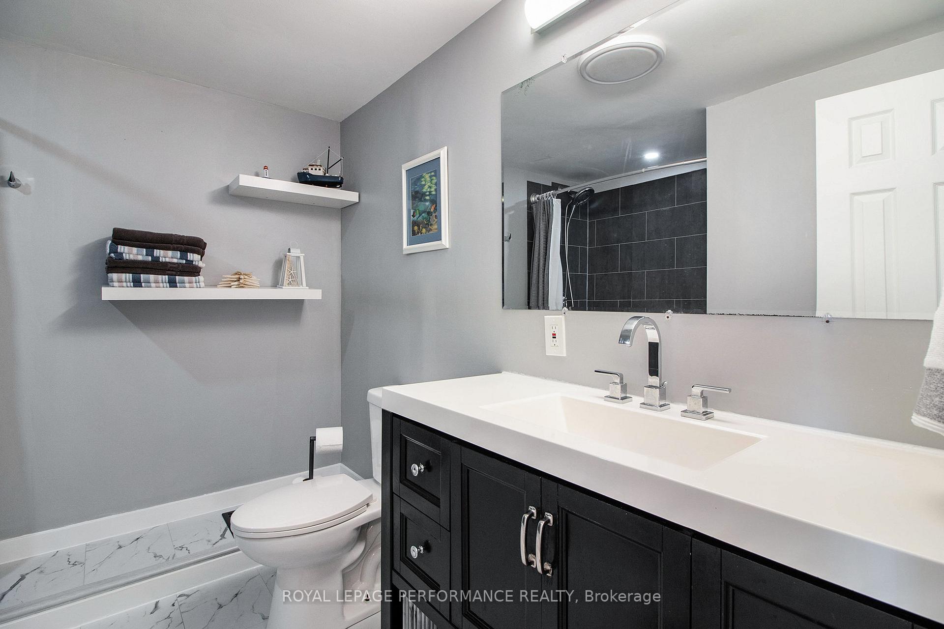 Photo 21 of 6329 Paddler Way, Ottawa, Hiawatha Park/Convent Glen — HOMEH