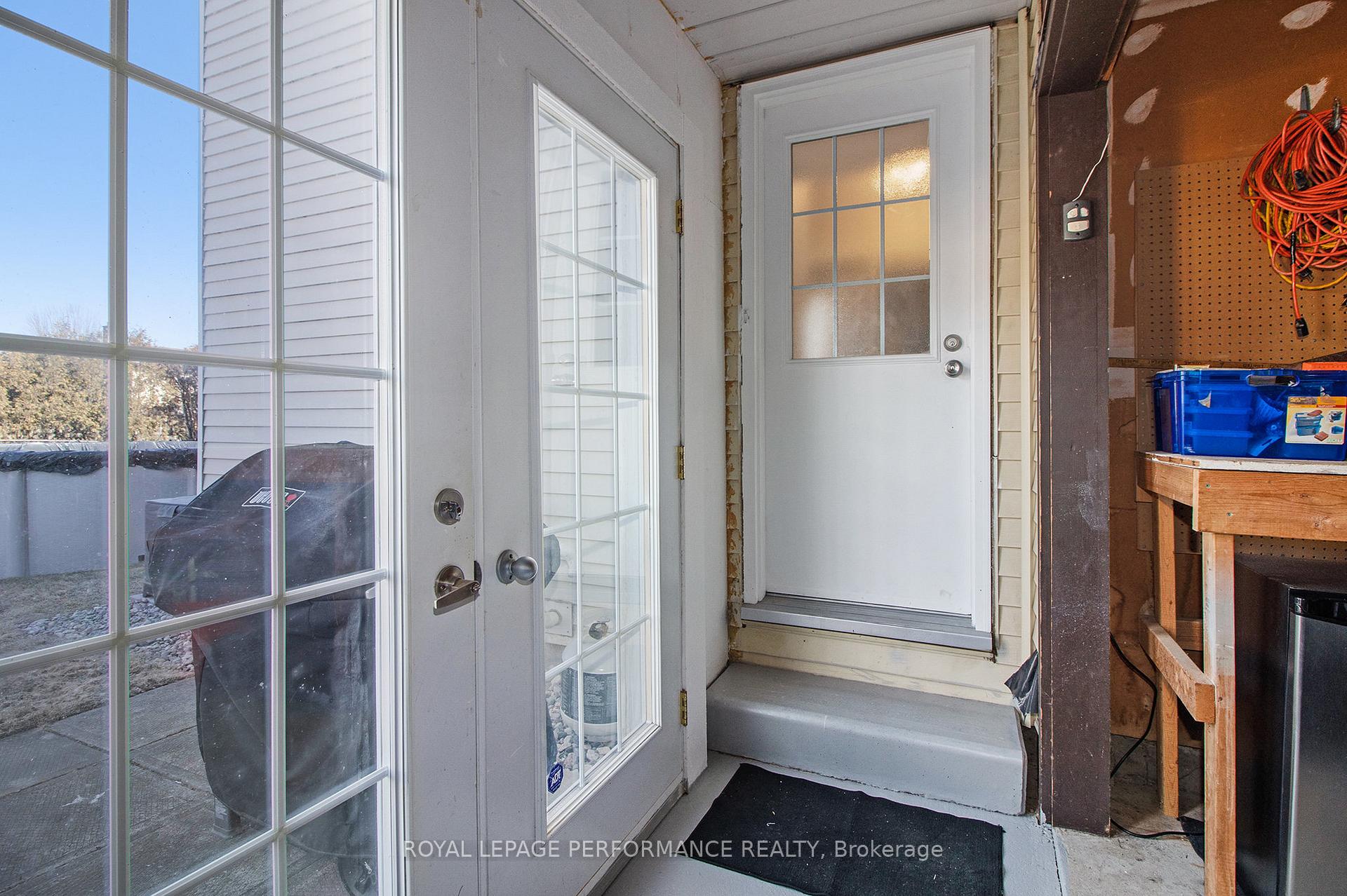 Photo 25 of 6329 Paddler Way, Ottawa, Hiawatha Park/Convent Glen — HOMEH