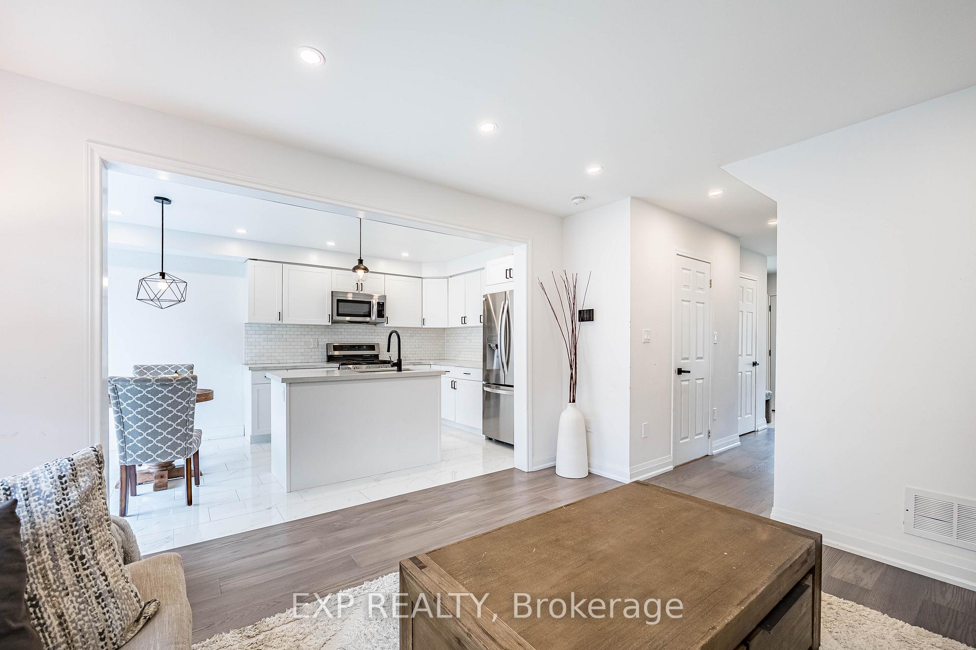 Photo 9 of 1116 Barr Crescent, Milton, Beaty — HOMEH