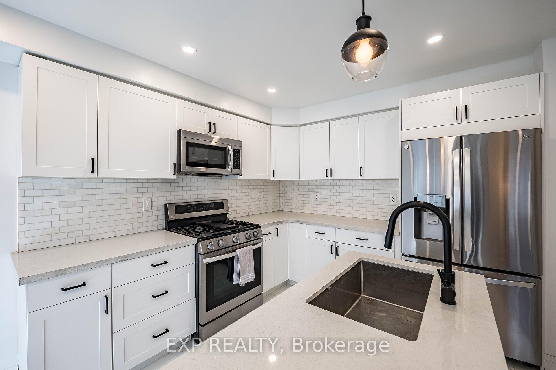 Photo 10 of 1116 Barr Crescent, Milton, Beaty — HOMEH