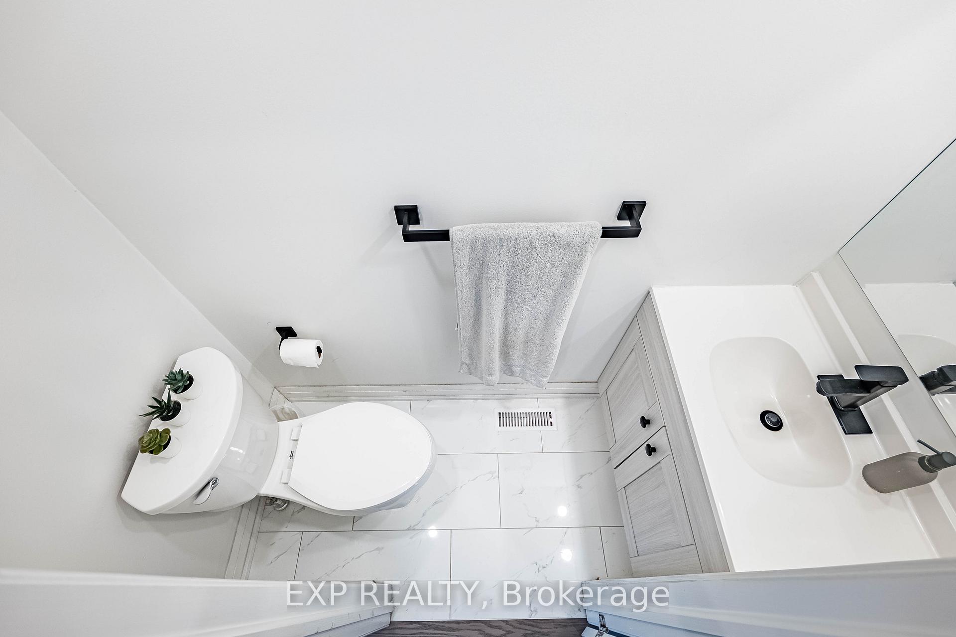Photo 15 of 1116 Barr Crescent, Milton, Beaty — HOMEH