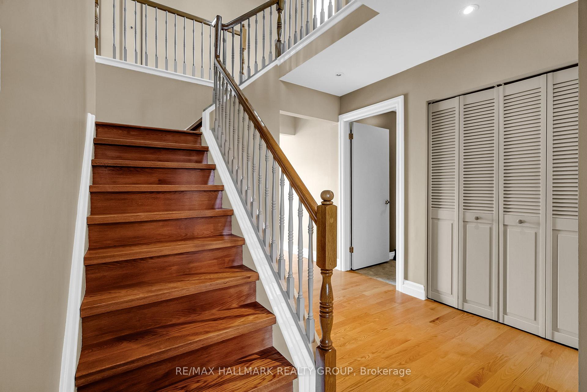 Photo 6 of 838 Explorer Lane, Ottawa, Convent Glen — HOMEH