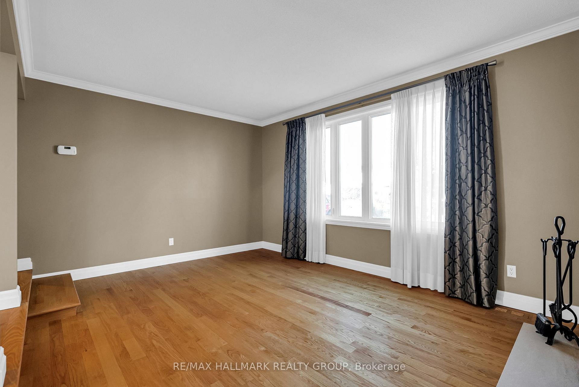 Photo 11 of 838 Explorer Lane, Ottawa, Convent Glen — HOMEH