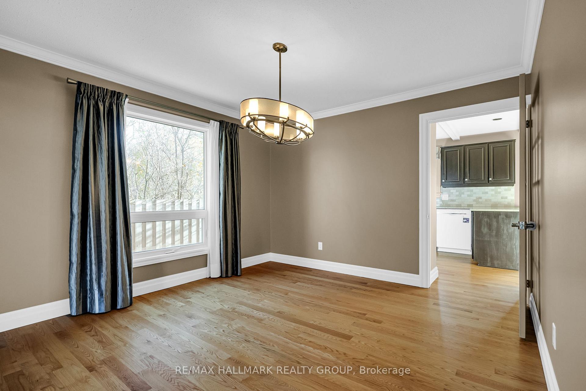 Photo 13 of 838 Explorer Lane, Ottawa, Convent Glen — HOMEH