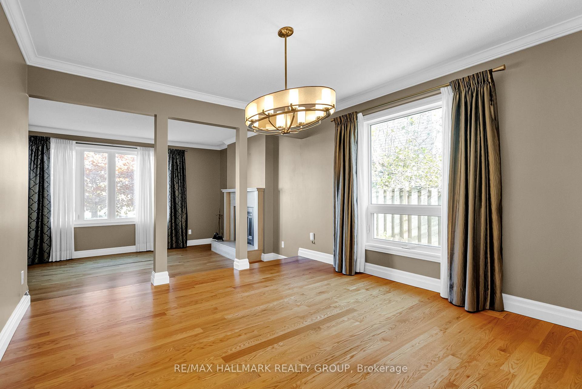 Photo 14 of 838 Explorer Lane, Ottawa, Convent Glen — HOMEH