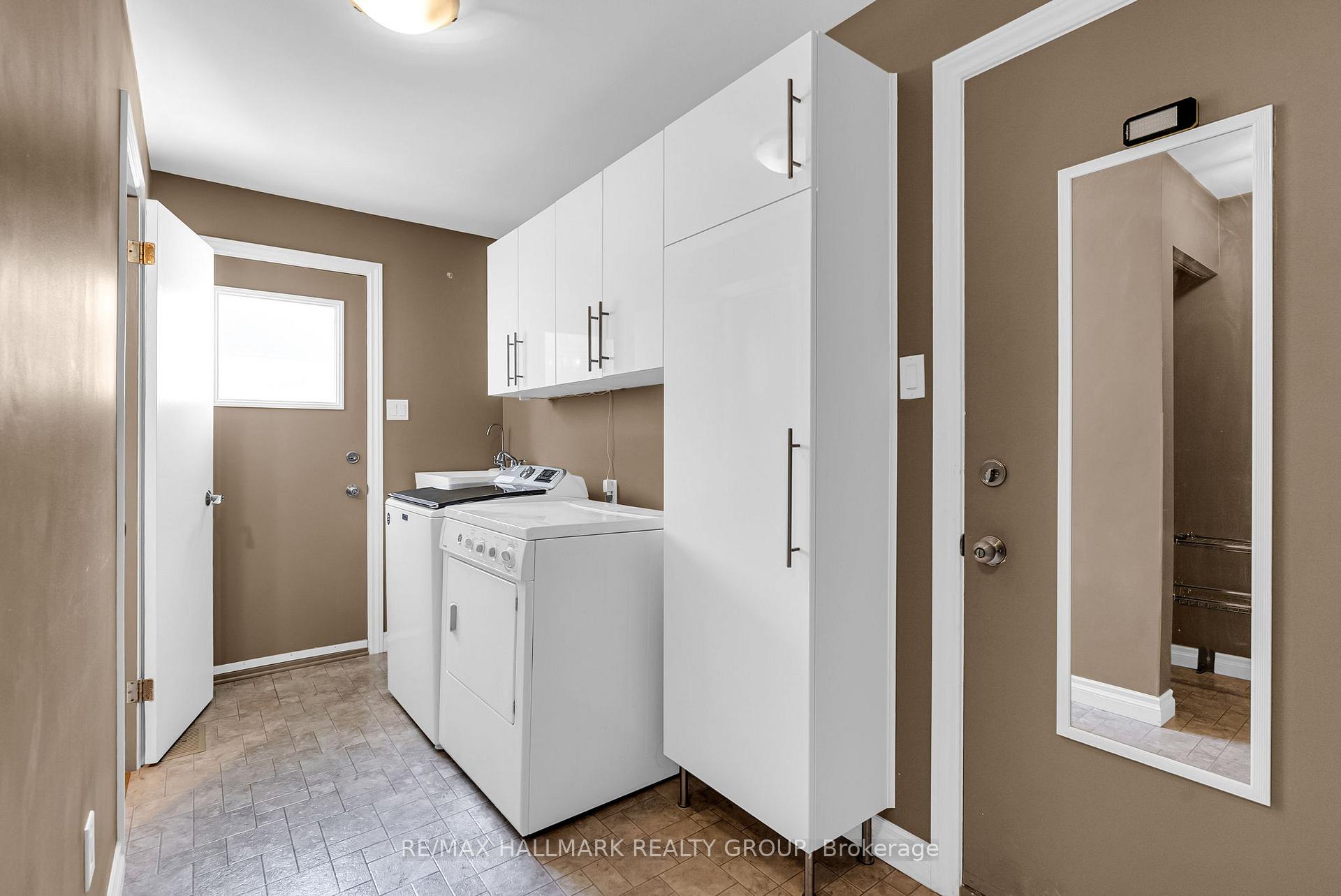 Photo 23 of 838 Explorer Lane, Ottawa, Convent Glen — HOMEH