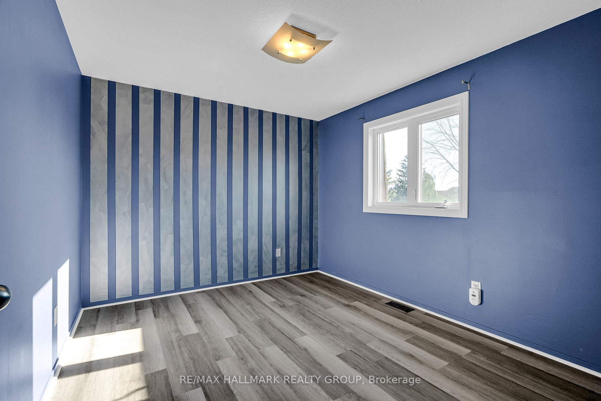 Photo 32 of 838 Explorer Lane, Ottawa, Convent Glen — HOMEH