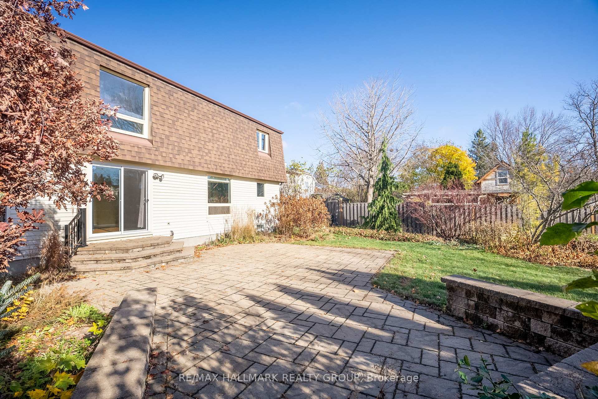 Photo 42 of 838 Explorer Lane, Ottawa, Convent Glen — HOMEH