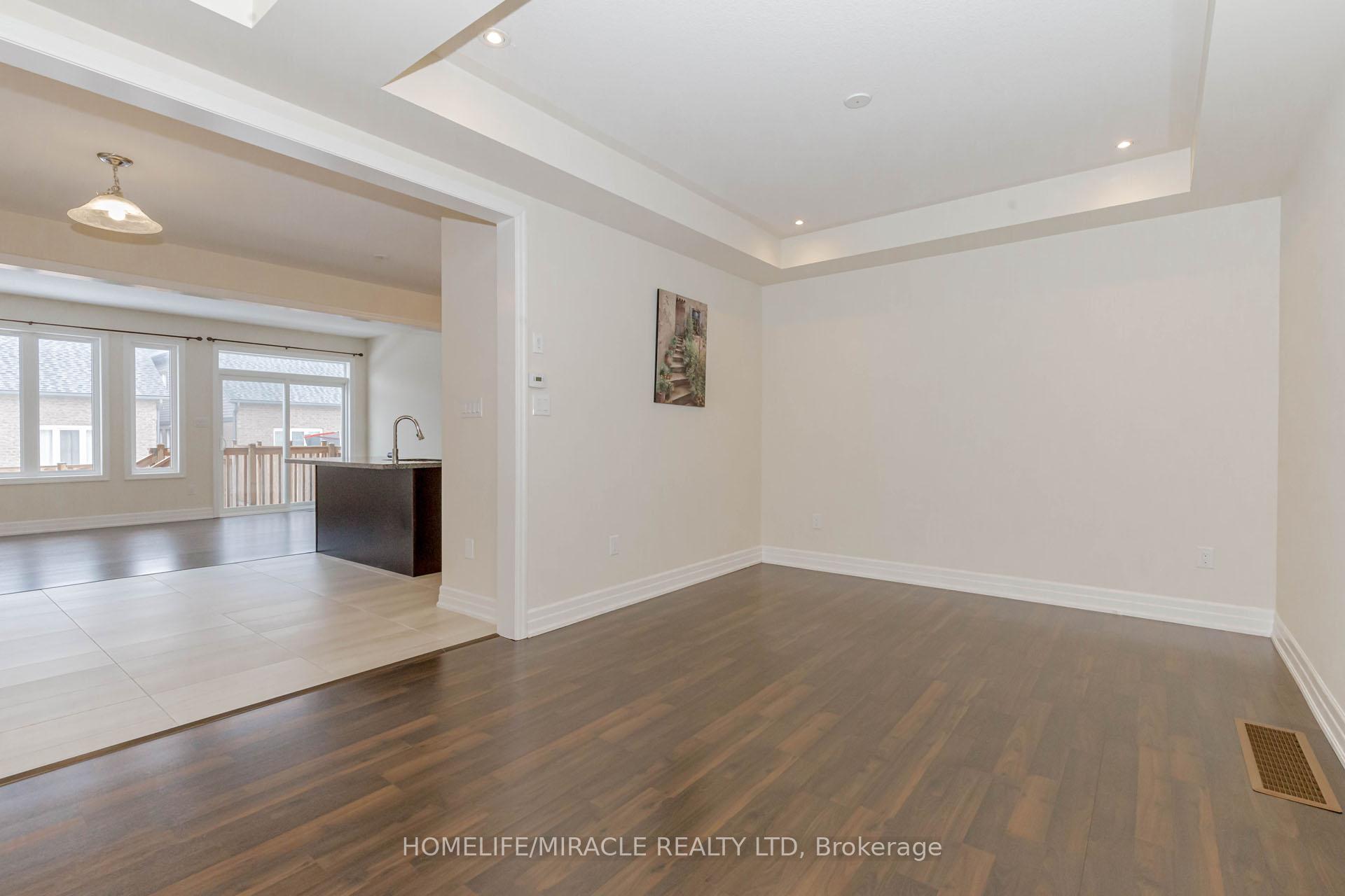 Photo 7 of 9538 Tallgrass Avenue, Niagara Falls, Lyons Creek — HOMEH