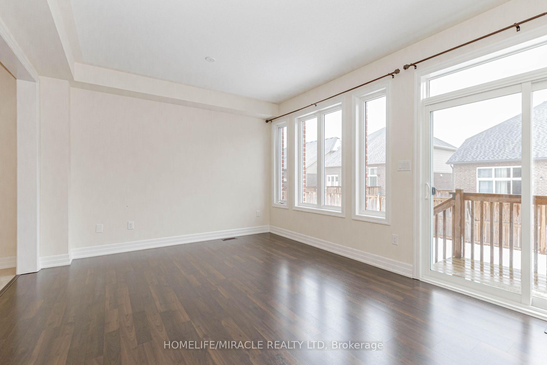Photo 17 of 9538 Tallgrass Avenue, Niagara Falls, Lyons Creek — HOMEH