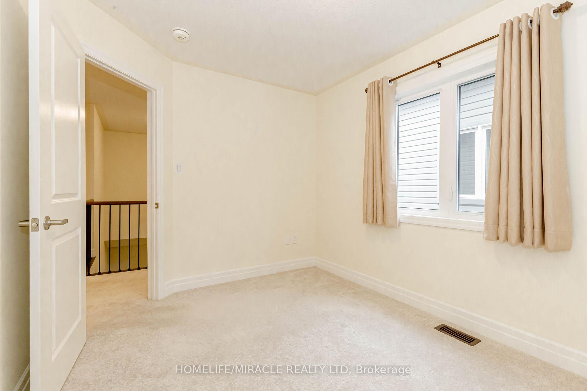 Photo 28 of 9538 Tallgrass Avenue, Niagara Falls, Lyons Creek — HOMEH