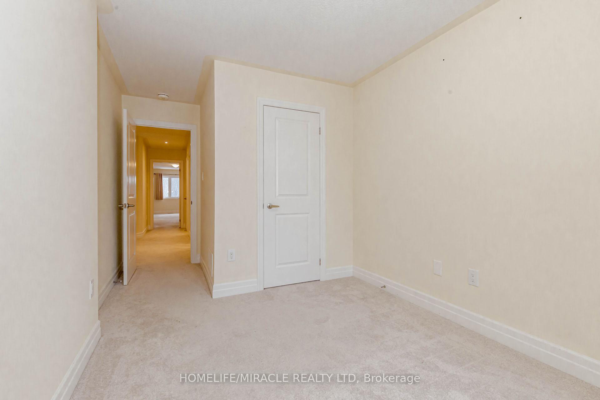 Photo 32 of 9538 Tallgrass Avenue, Niagara Falls, Lyons Creek — HOMEH