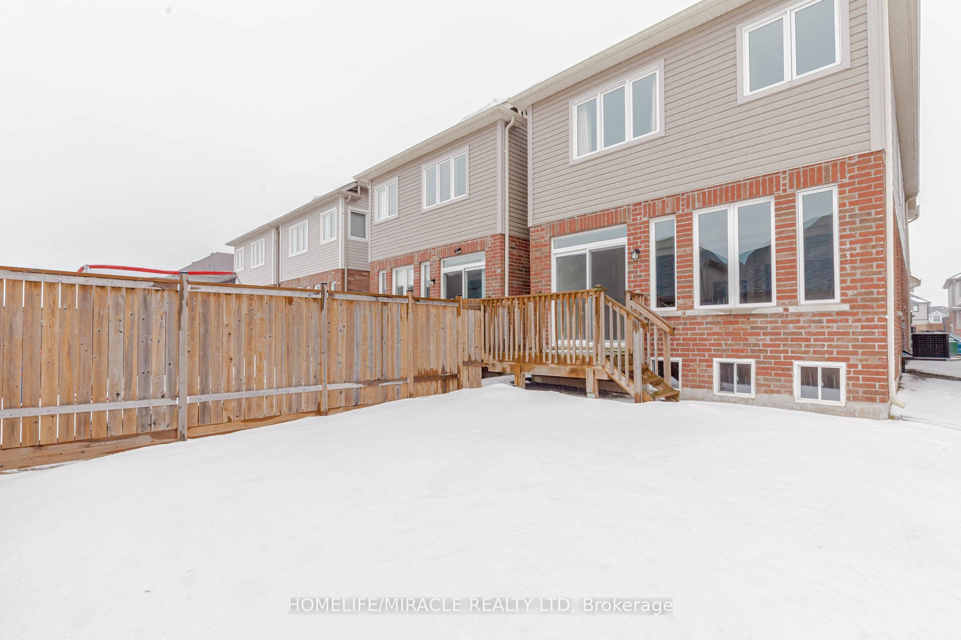 Photo 39 of 9538 Tallgrass Avenue, Niagara Falls, Lyons Creek — HOMEH