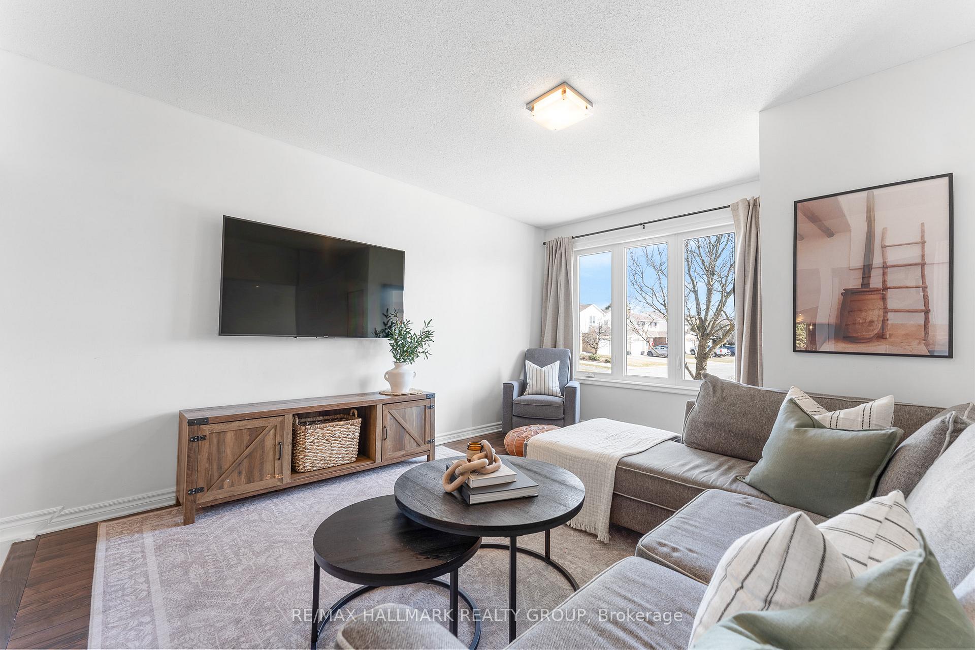 Photo 7 of 1457 Kamouraska Circle, Ottawa, Chateauneuf — HOMEH