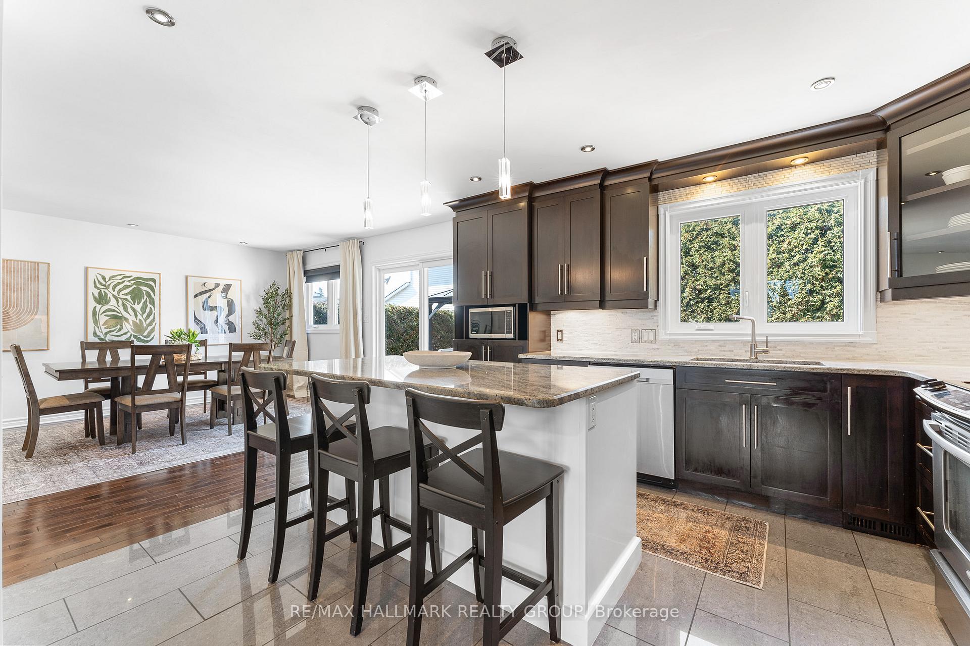 Photo 13 of 1457 Kamouraska Circle, Ottawa, Chateauneuf — HOMEH