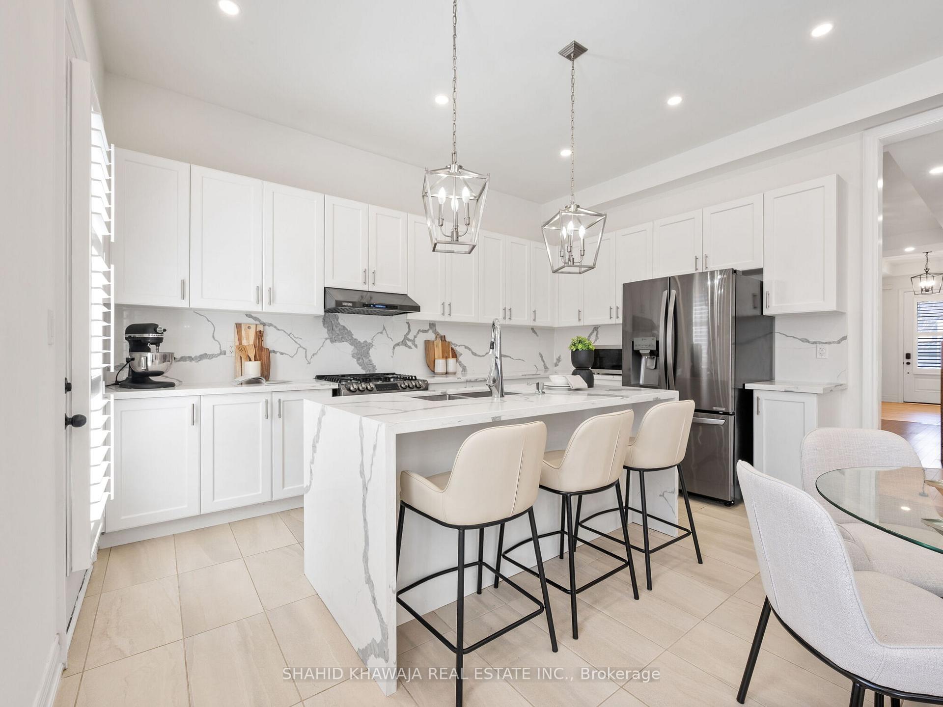 Photo 15 of 1328 Clarriage Court, Milton, Ford — HOMEH