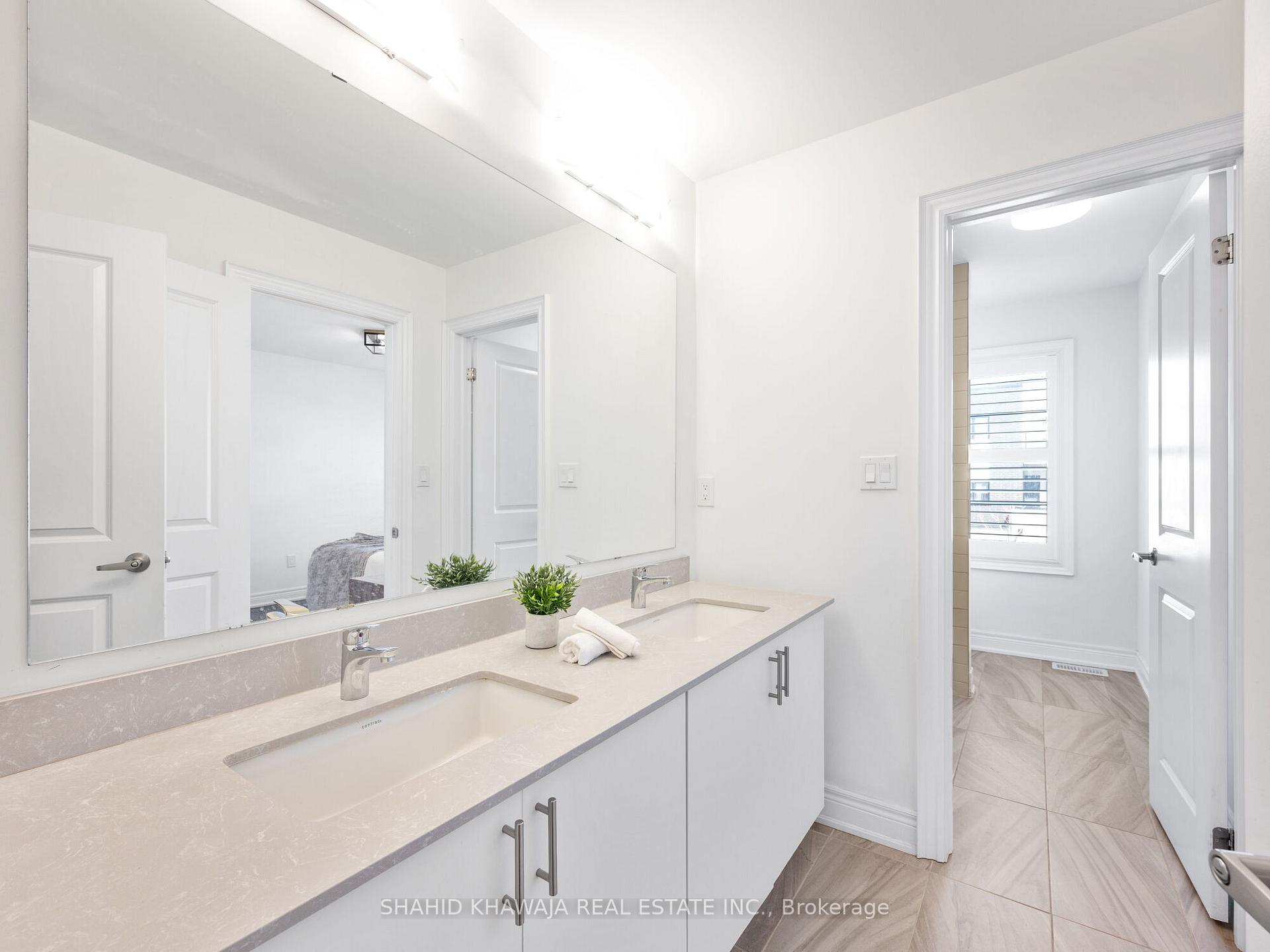 Photo 17 of 1328 Clarriage Court, Milton, Ford — HOMEH