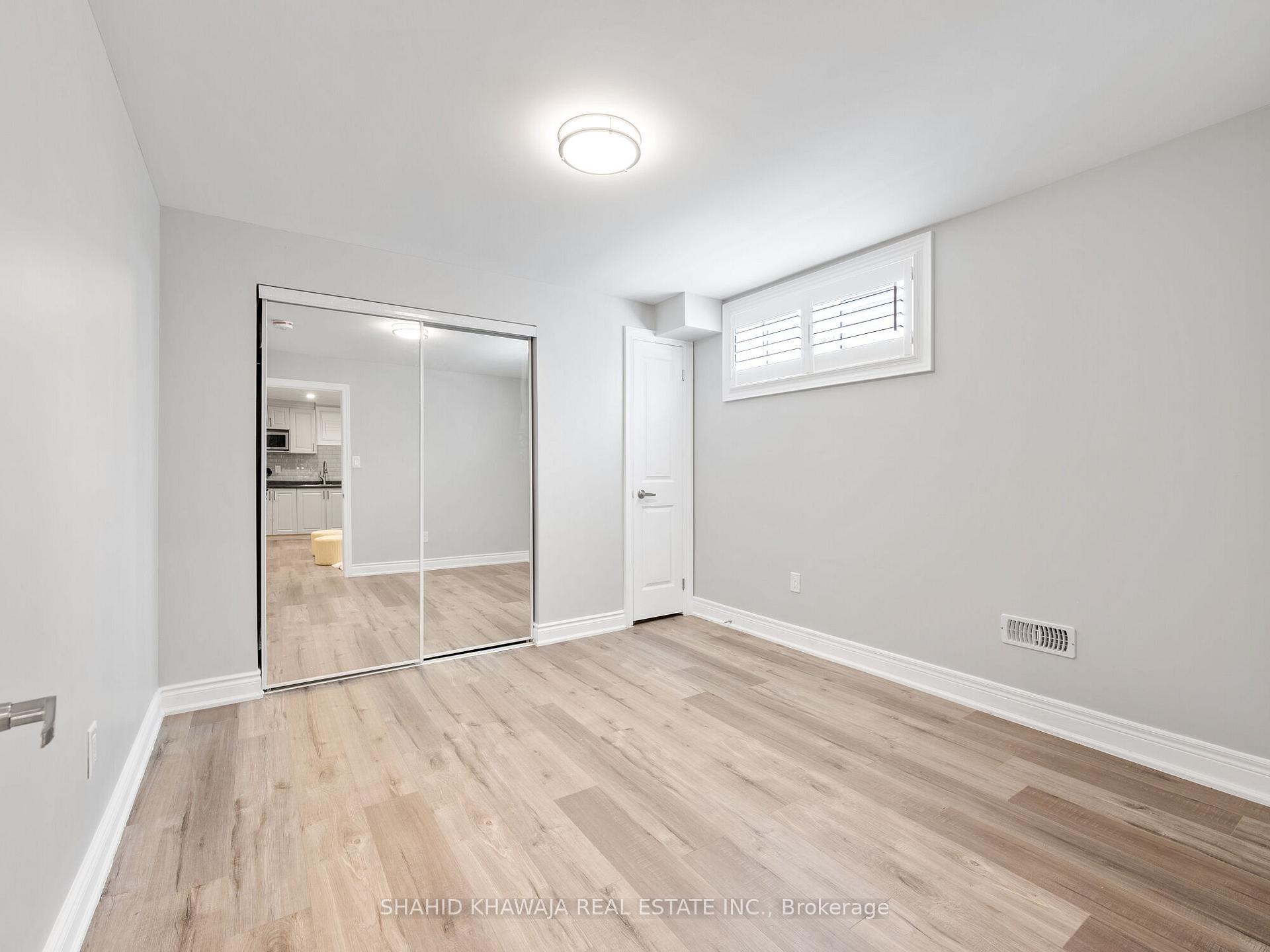 Photo 43 of 1328 Clarriage Court, Milton, Ford — HOMEH