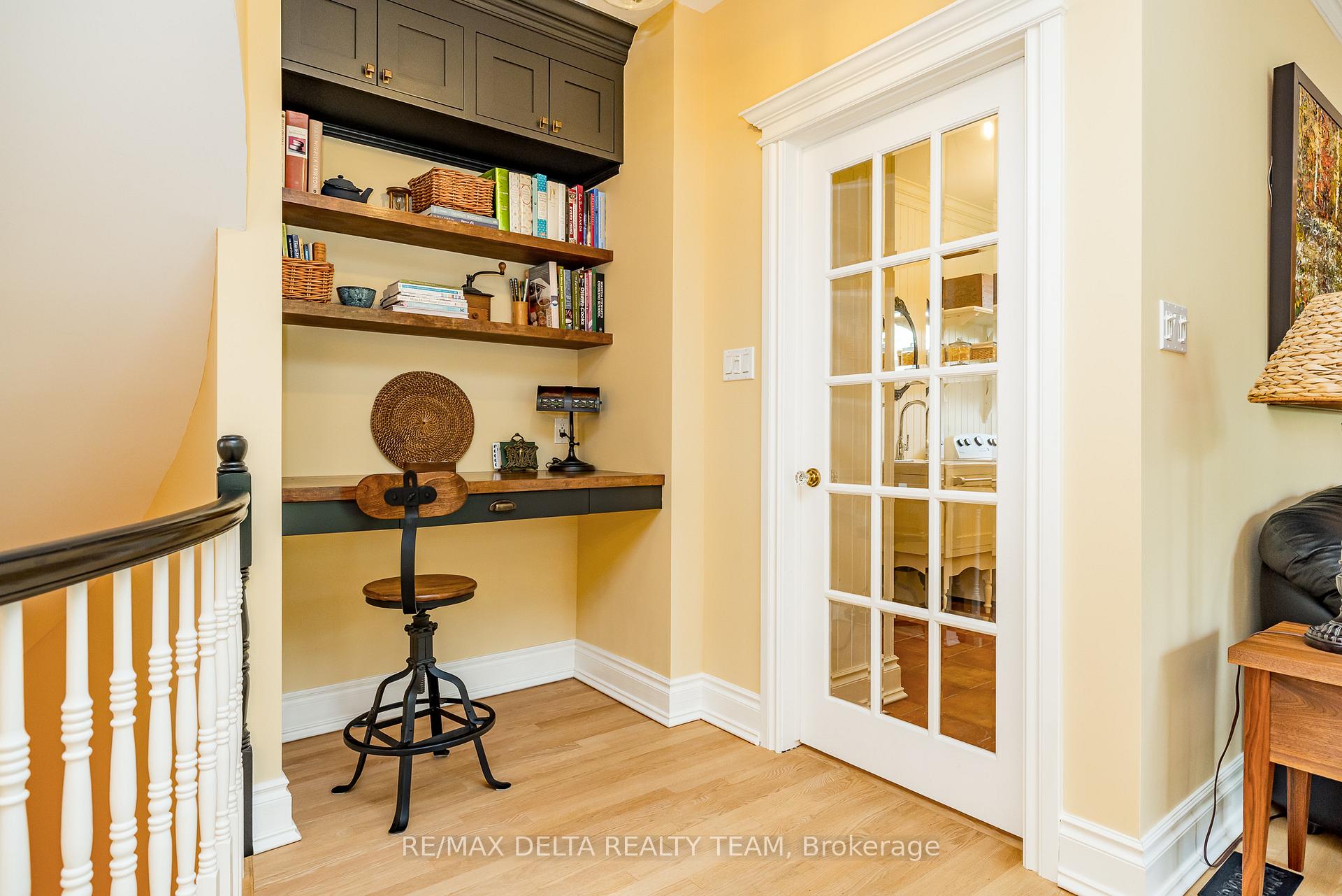 Photo 11 of 1779 Heatherstone Crescent, Ottawa, Springridge/East Village — HOMEH