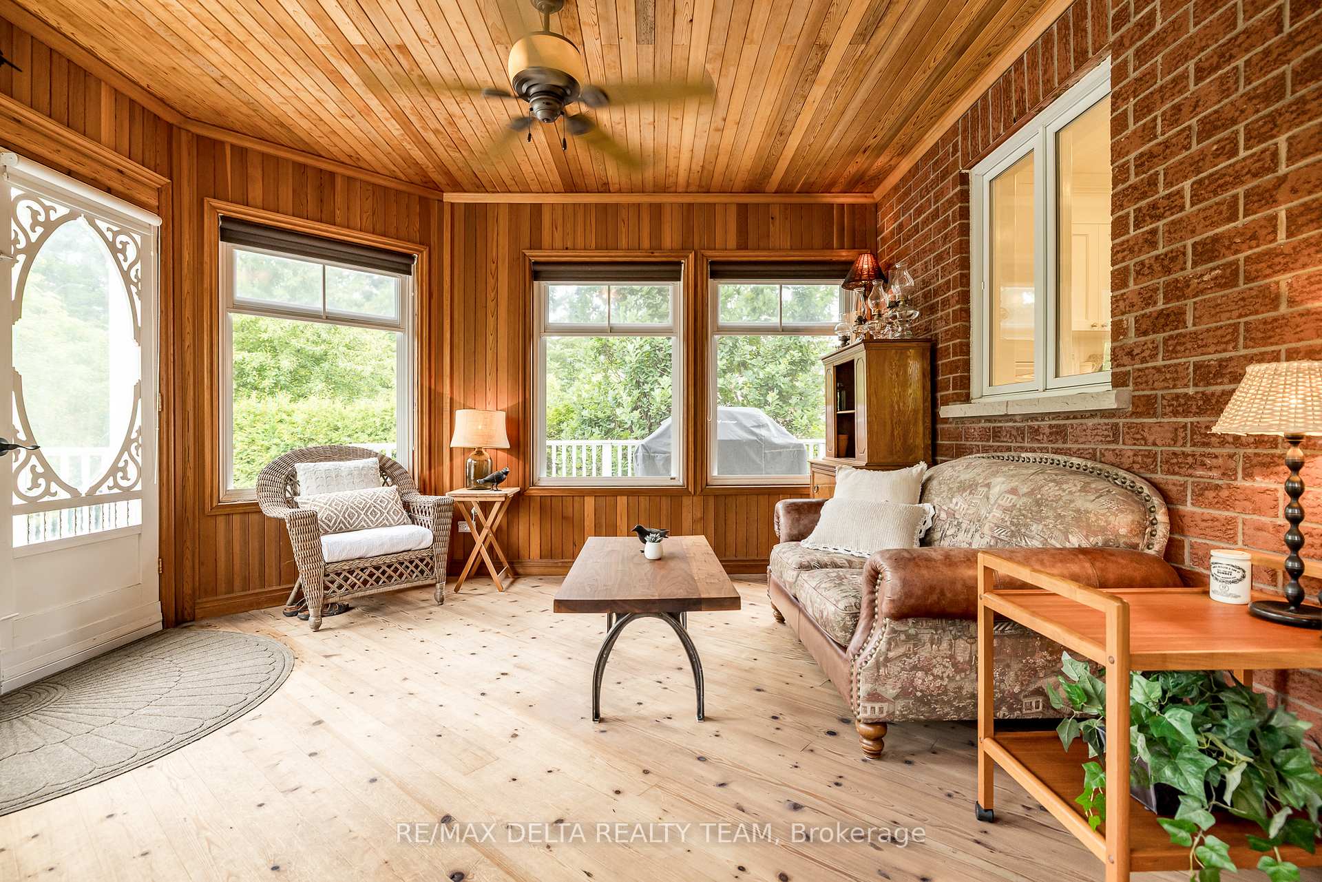 Photo 13 of 1779 Heatherstone Crescent, Ottawa, Springridge/East Village — HOMEH