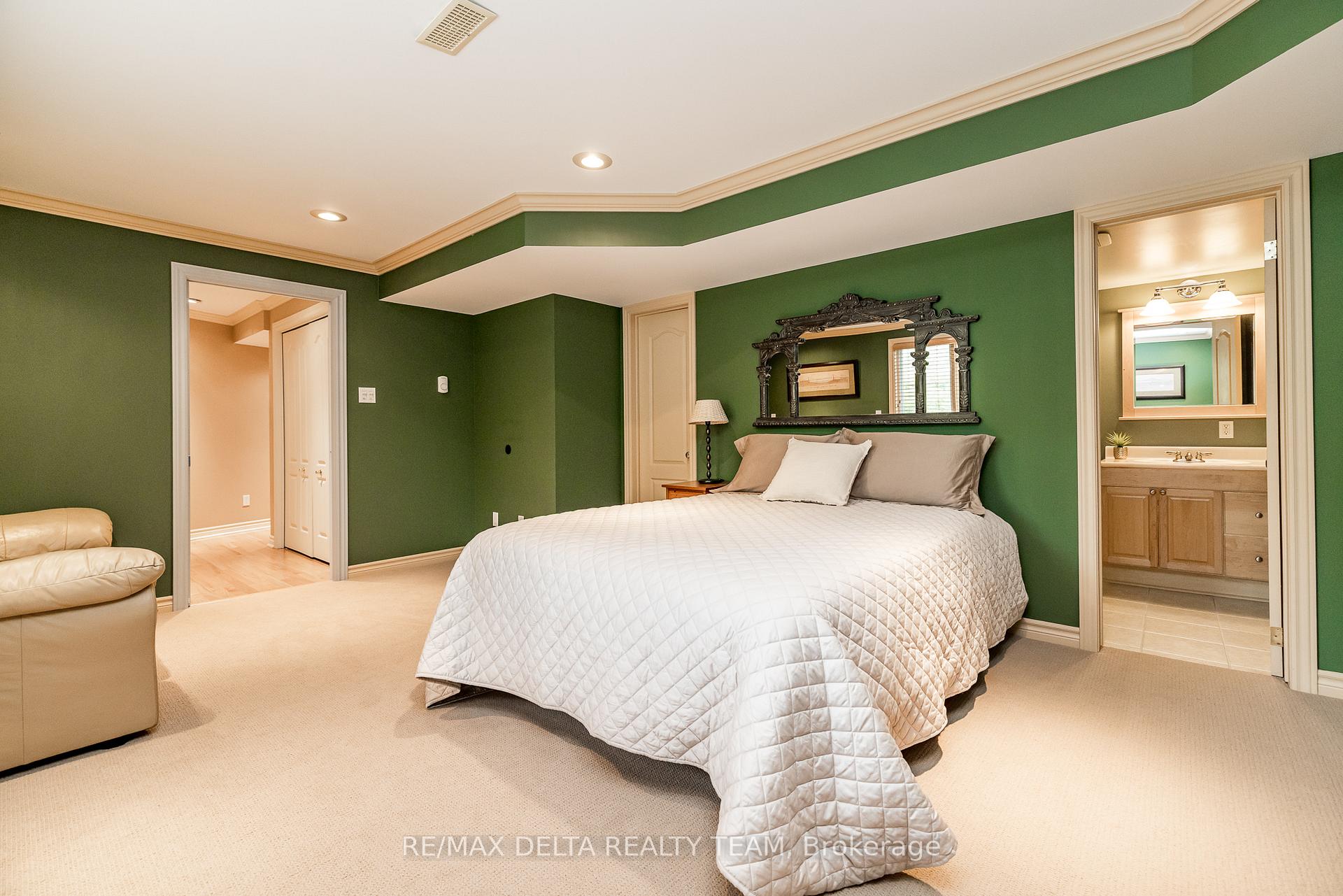 Photo 34 of 1779 Heatherstone Crescent, Ottawa, Springridge/East Village — HOMEH