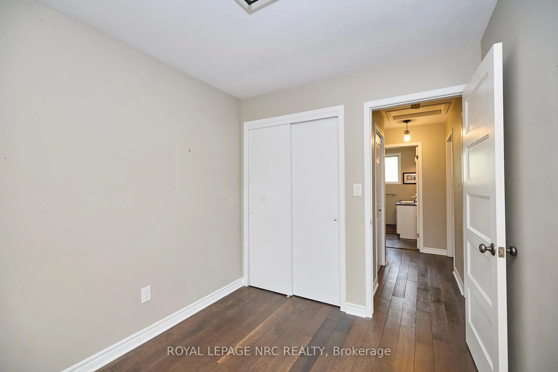 Photo 30 of 6968 Brian Crescent, Niagara Falls, Casey — HOMEH