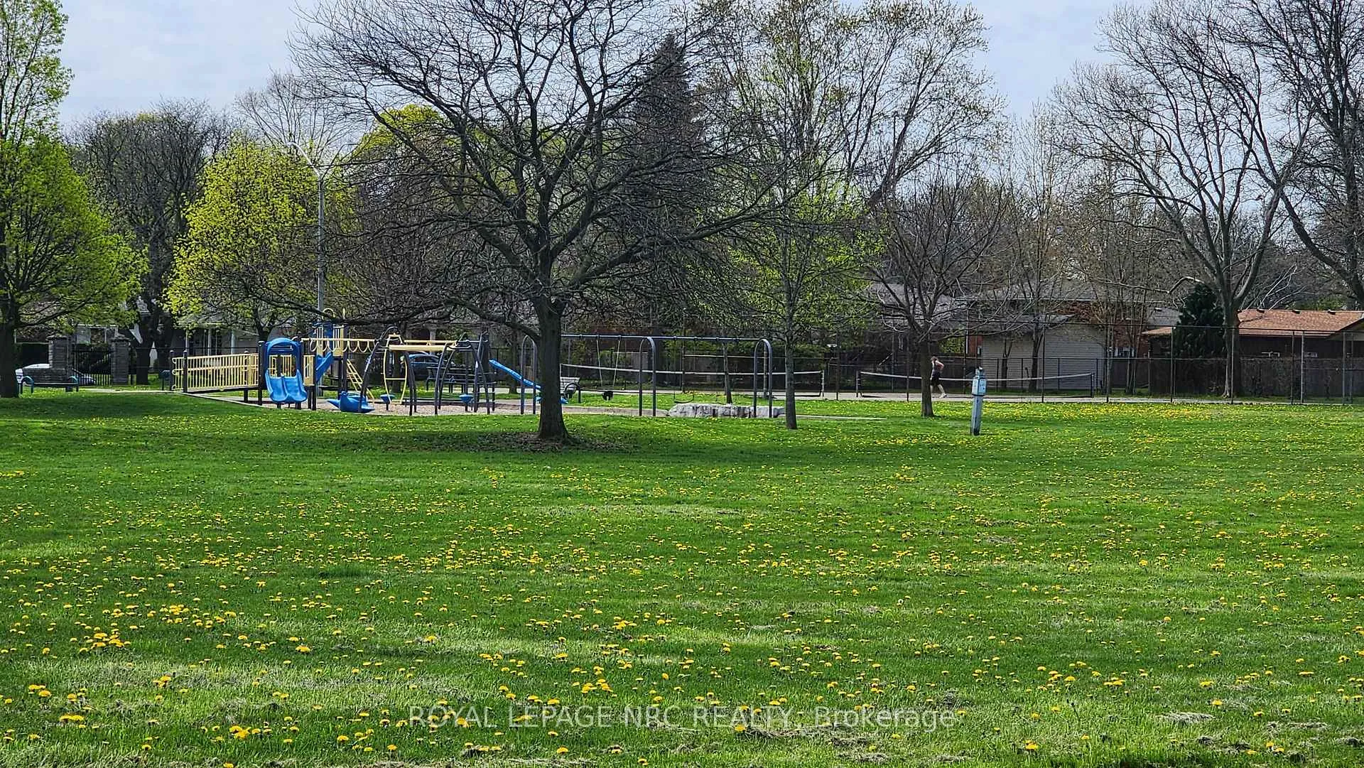 Photo 44 of 6968 Brian Crescent, Niagara Falls, Casey — HOMEH