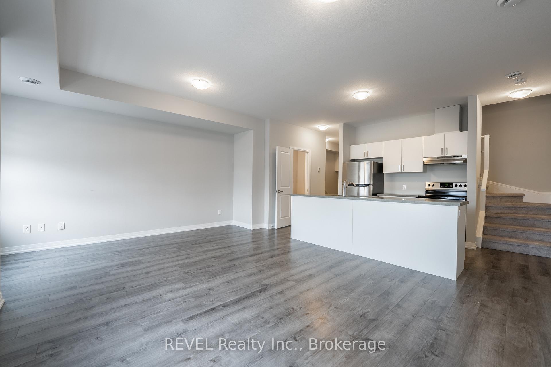 Photo 5 of Unit 93, 6705 Cropp Street, Niagara Falls, Morrison — HOMEH