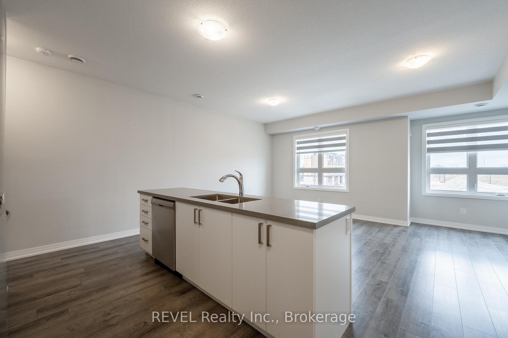 Photo 8 of Unit 93, 6705 Cropp Street, Niagara Falls, Morrison — HOMEH