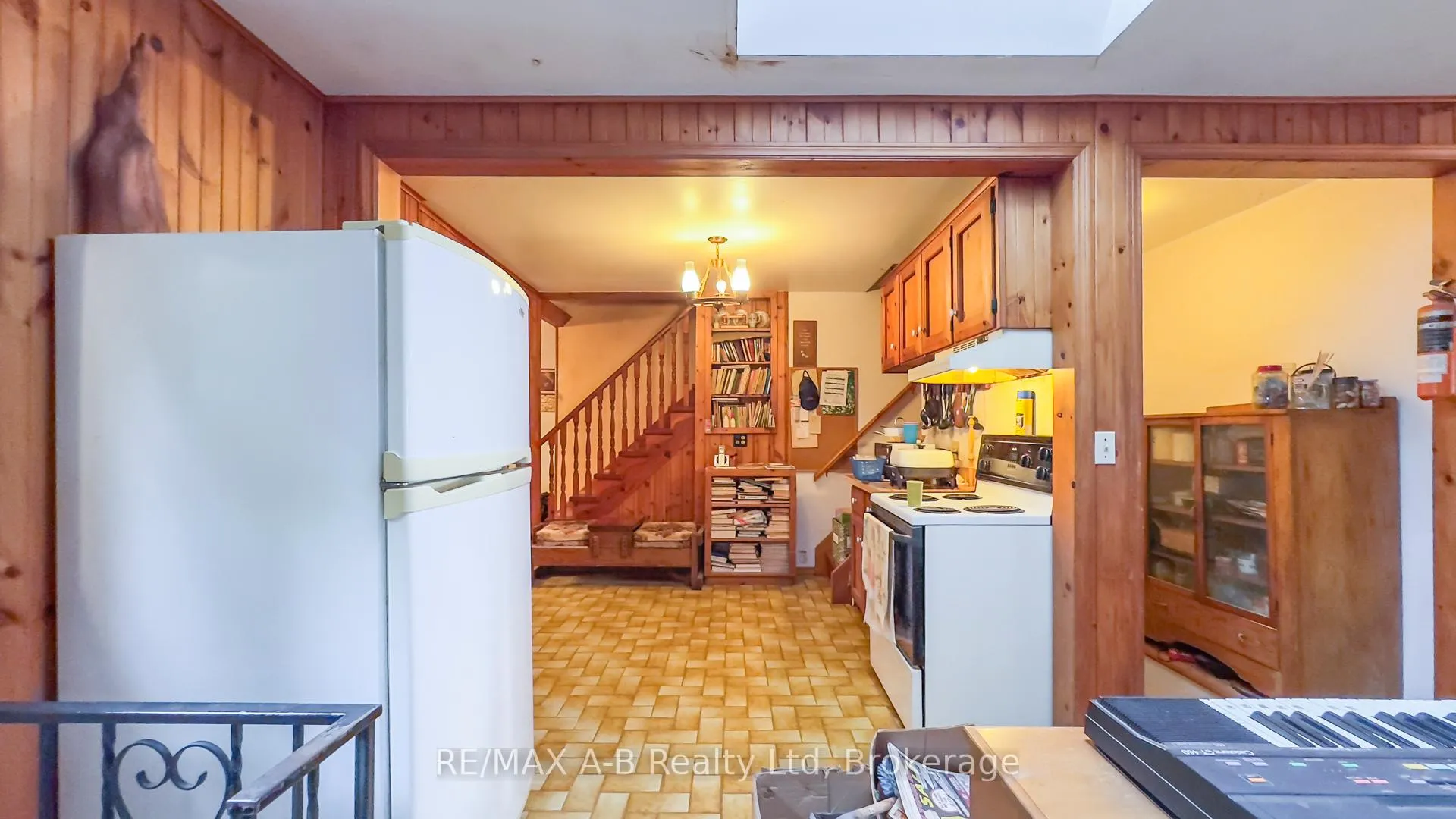 Photo 8 of 4740 16 Line, Perth South, Downie — HOMEH