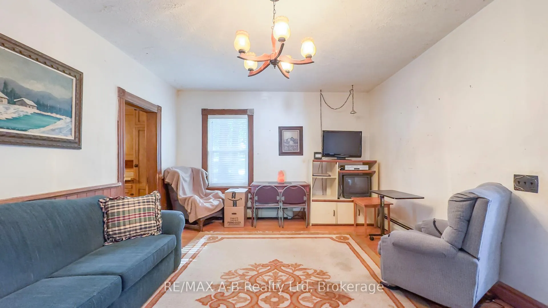 Photo 19 of 4740 16 Line, Perth South, Downie — HOMEH