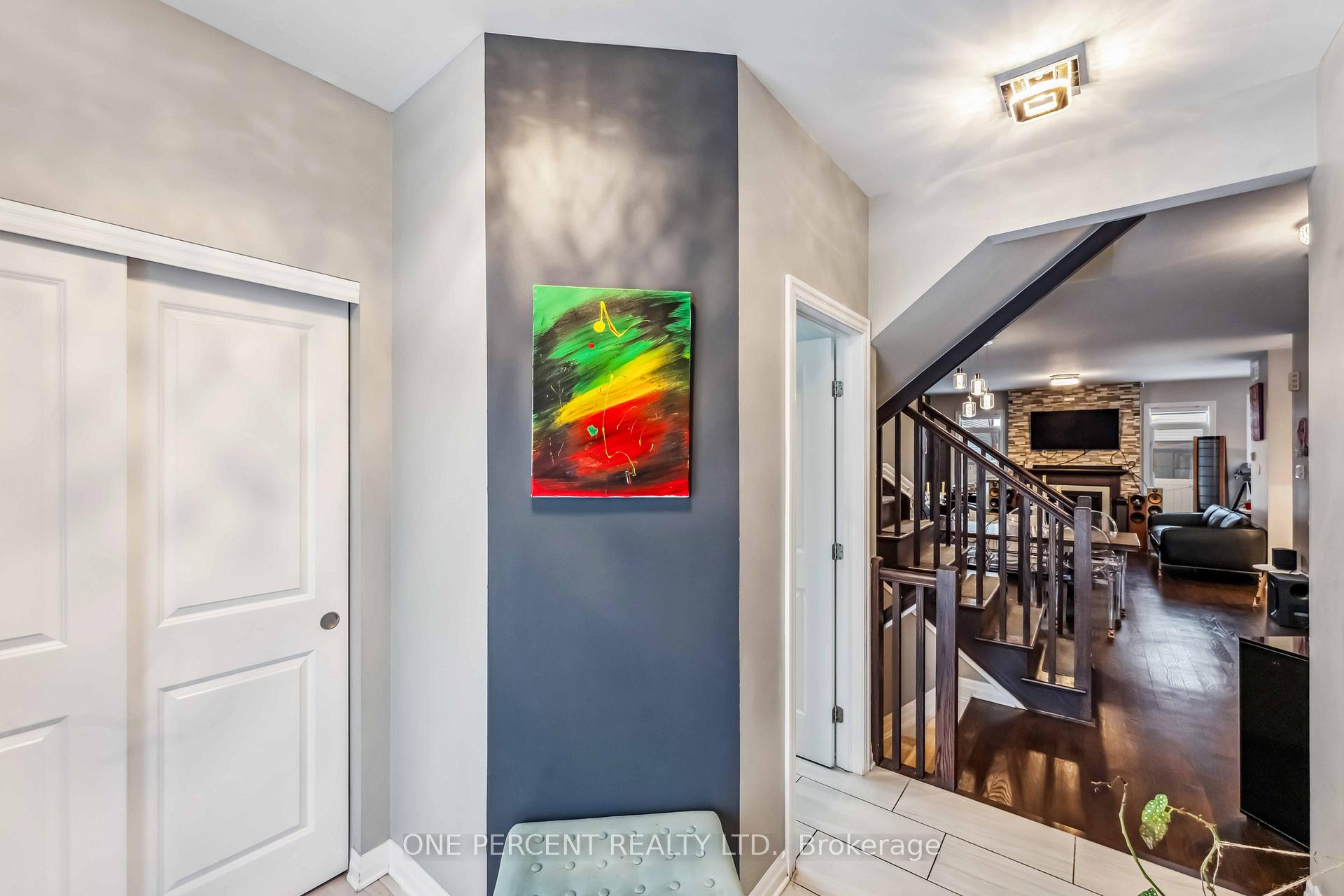 Photo 2 of 265 Joshua Street, Ottawa, Mer Bleue/Bradley Estates/Anderson Park — HOMEH