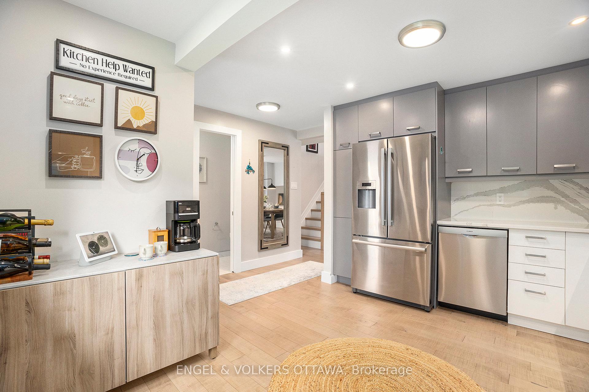 Photo 5 of 430 Duvernay Drive, Ottawa, Queenswood Heights South — HOMEH