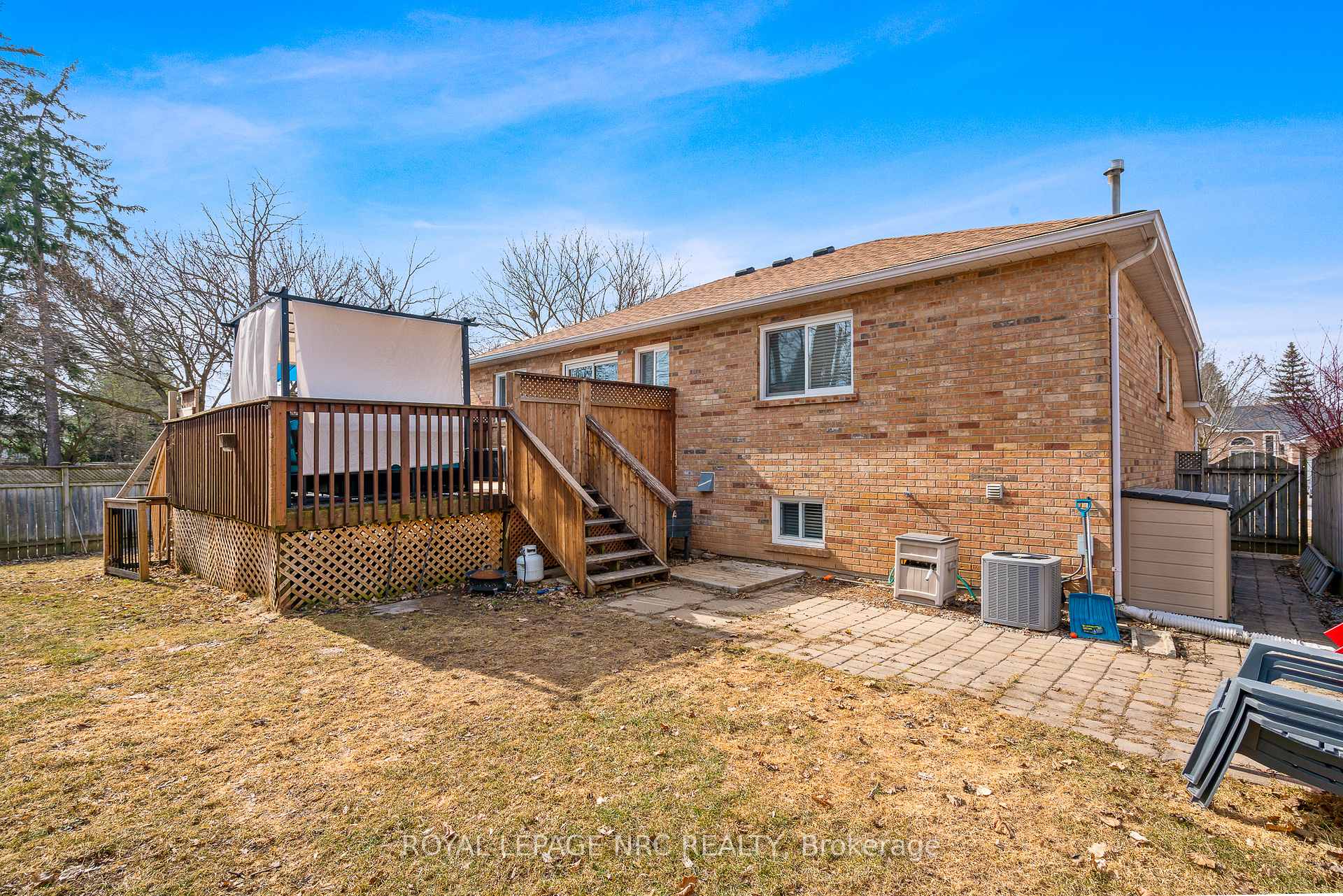 Photo 12 of 4 Woodside Square, Pelham, Fonthill — HOMEH