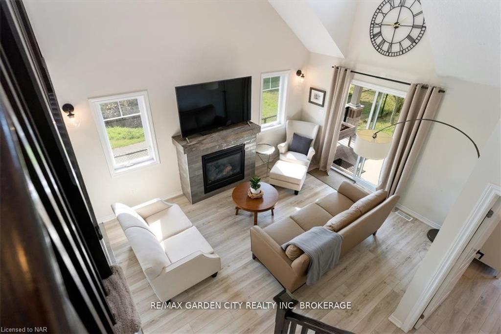 Photo 18 of 59 Abbott Place, Pelham, Fonthill — HOMEH