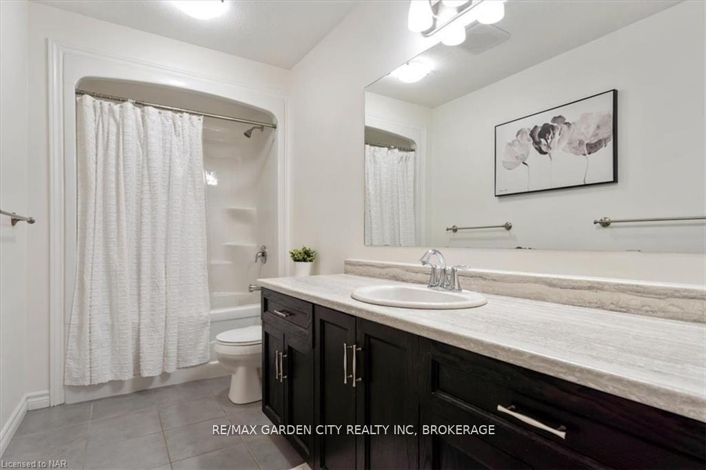 Photo 21 of 59 Abbott Place, Pelham, Fonthill — HOMEH