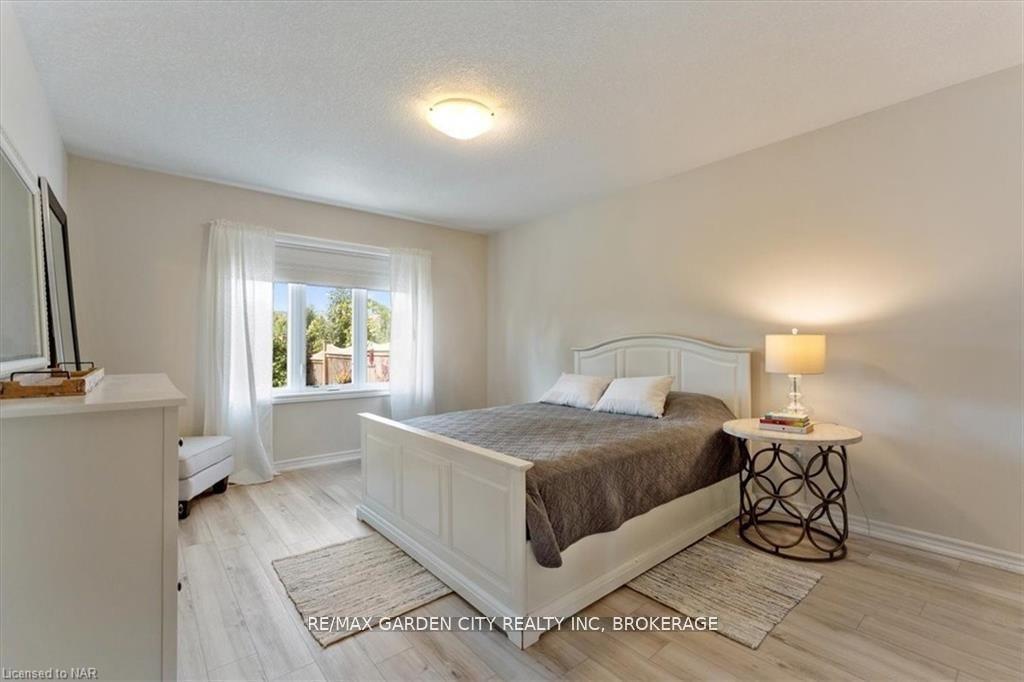 Photo 26 of 59 Abbott Place, Pelham, Fonthill — HOMEH