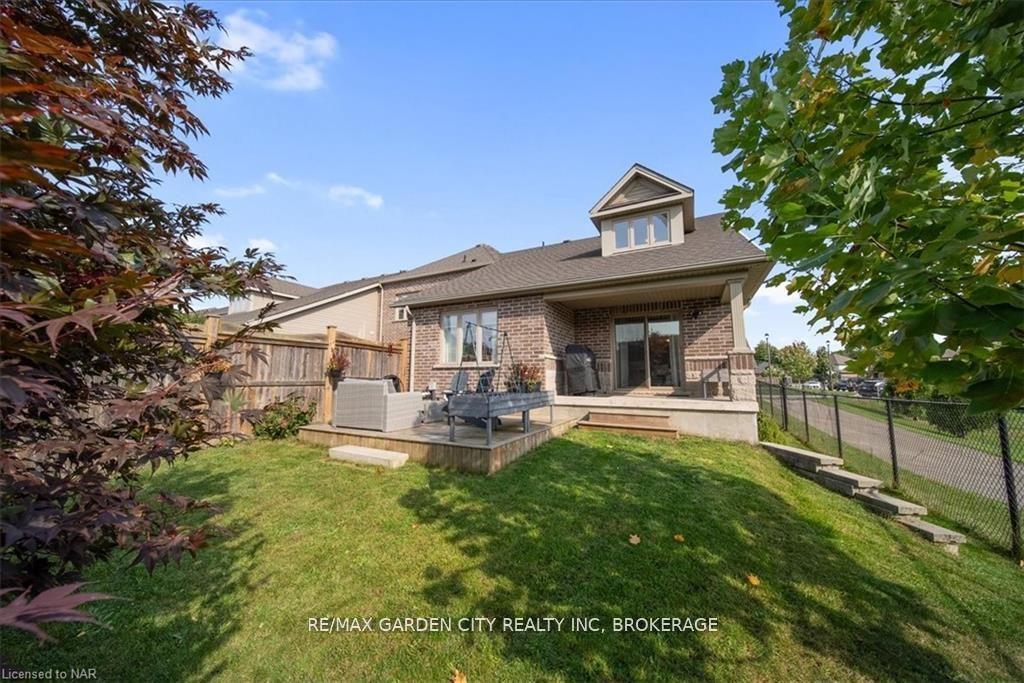 Photo 37 of 59 Abbott Place, Pelham, Fonthill — HOMEH