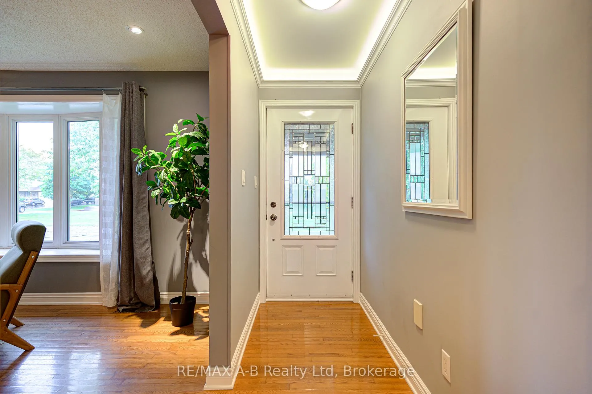Photo 5 of 254 Boyce Street, Perth South, Sebringville — HOMEH