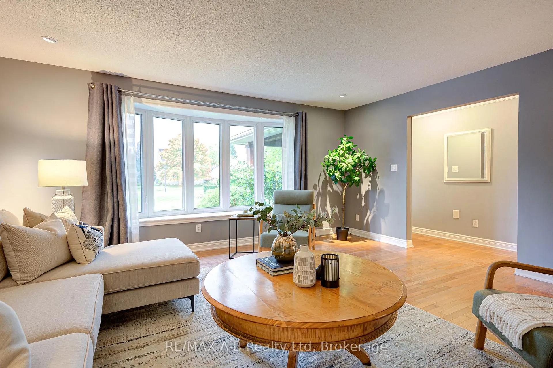 Photo 7 of 254 Boyce Street, Perth South, Sebringville — HOMEH