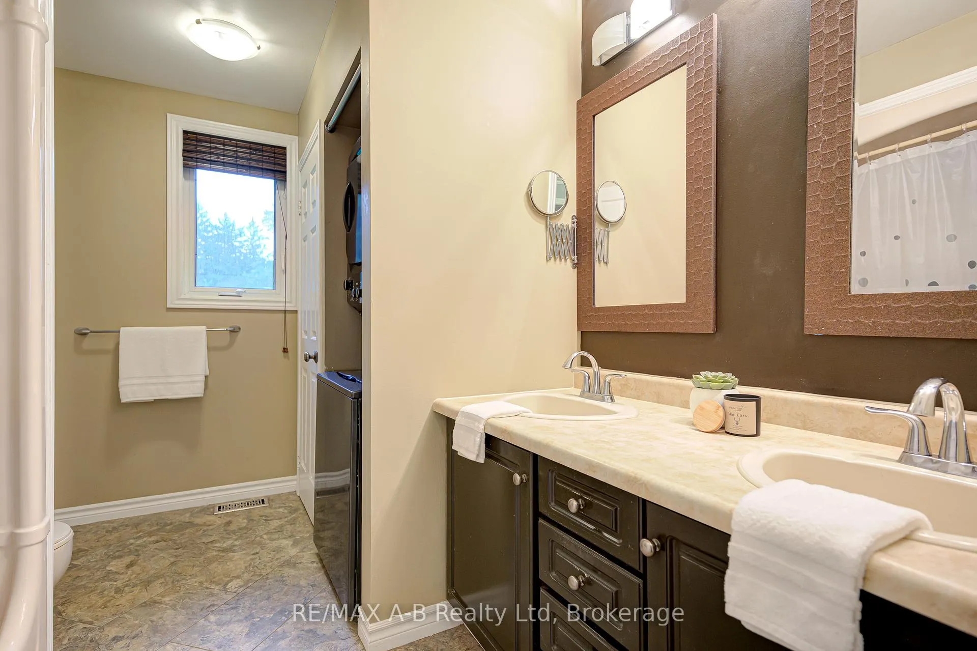 Photo 19 of 254 Boyce Street, Perth South, Sebringville — HOMEH
