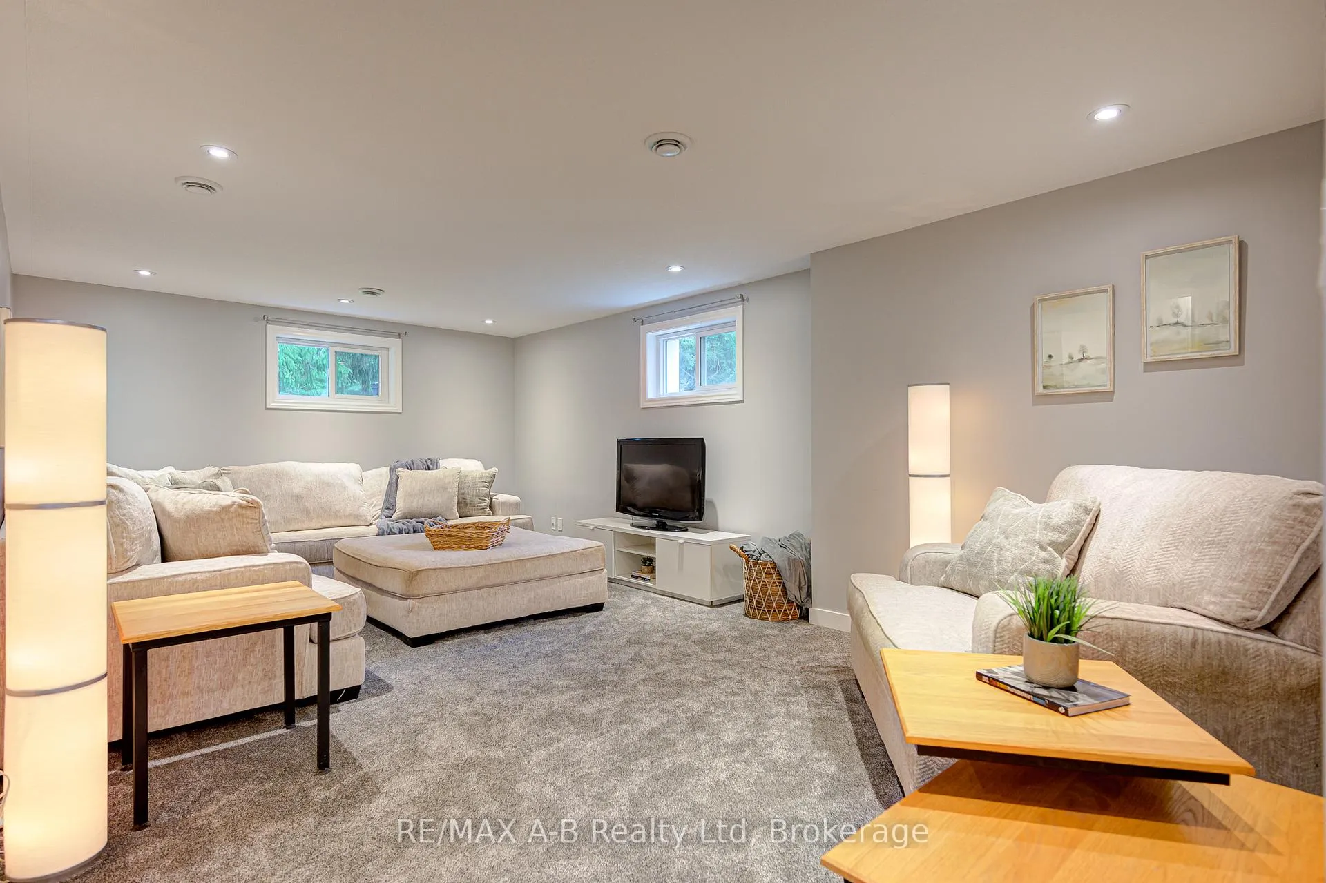 Photo 21 of 254 Boyce Street, Perth South, Sebringville — HOMEH