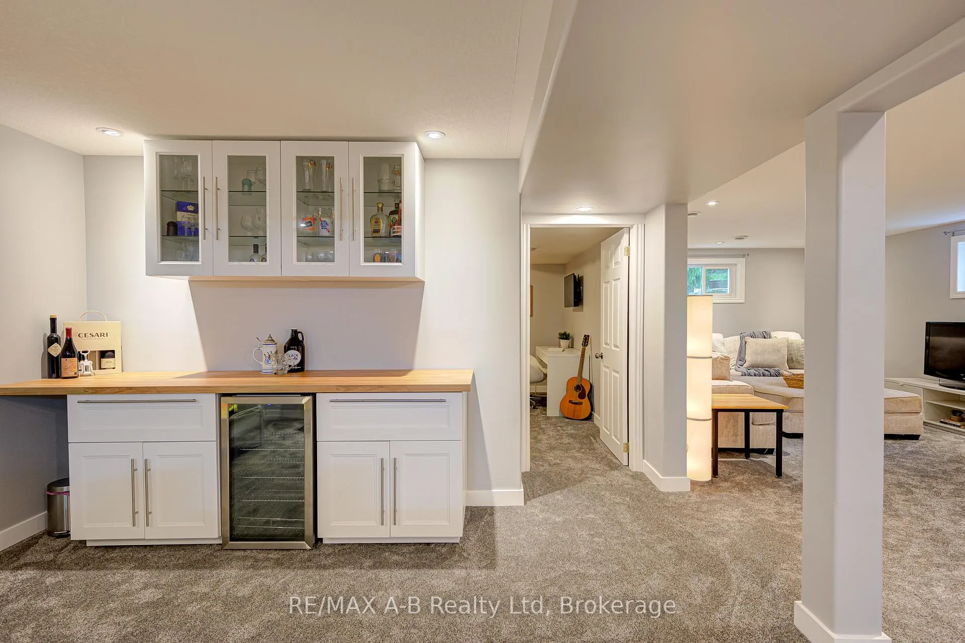 Photo 25 of 254 Boyce Street, Perth South, Sebringville — HOMEH