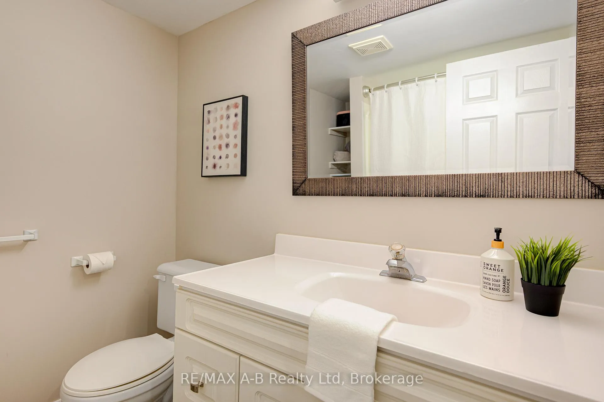 Photo 29 of 254 Boyce Street, Perth South, Sebringville — HOMEH