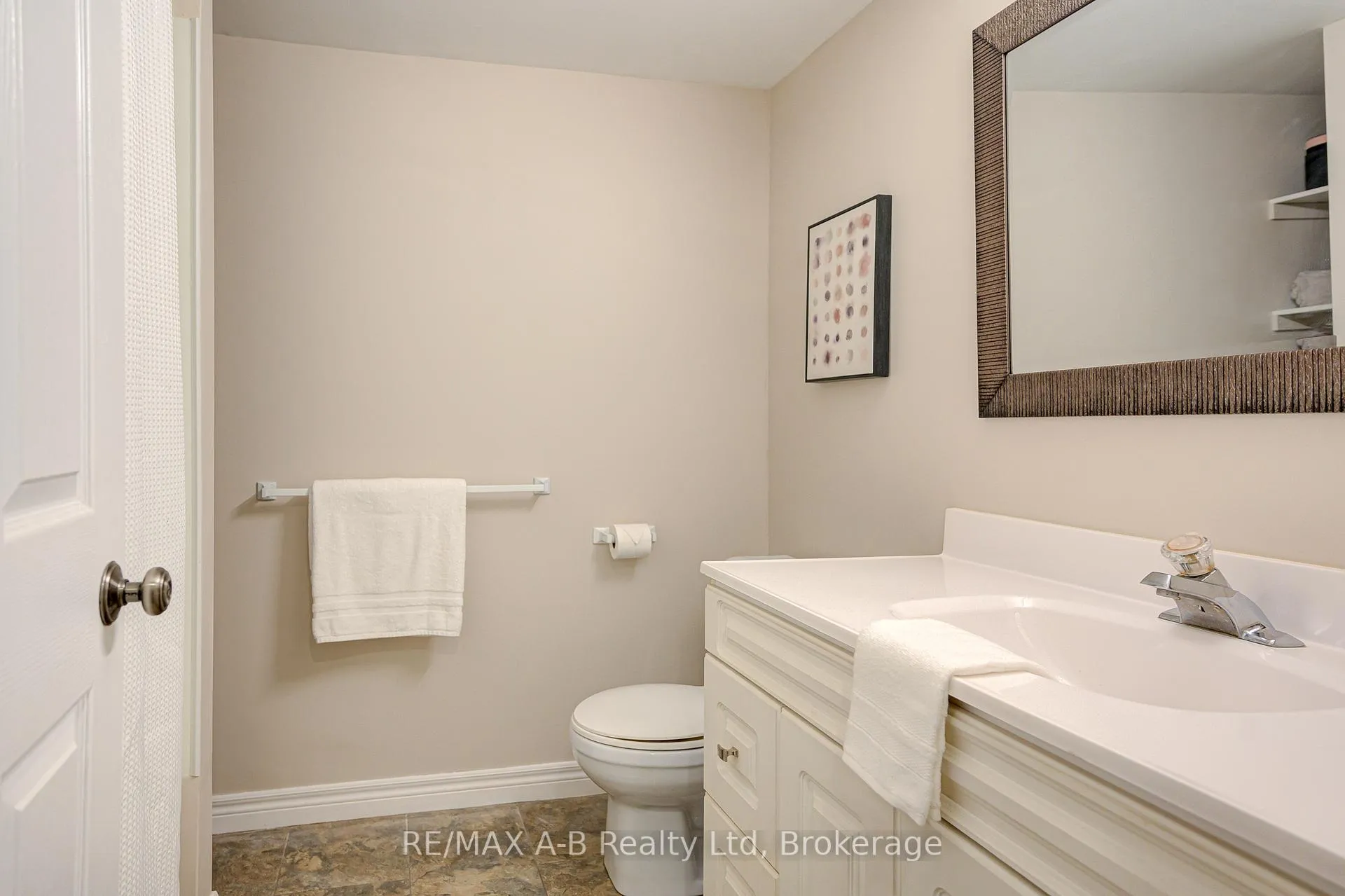 Photo 30 of 254 Boyce Street, Perth South, Sebringville — HOMEH