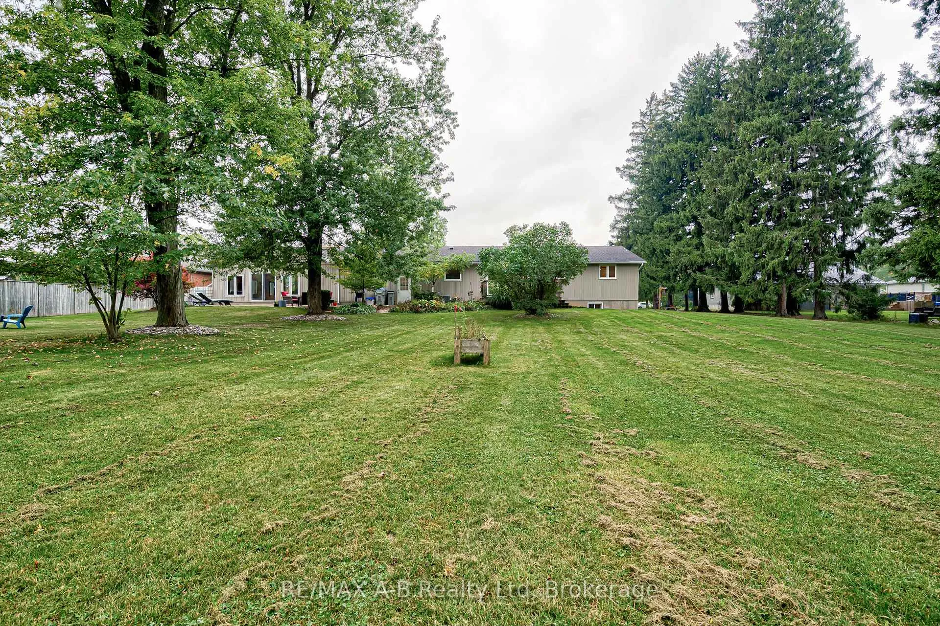Photo 41 of 254 Boyce Street, Perth South, Sebringville — HOMEH