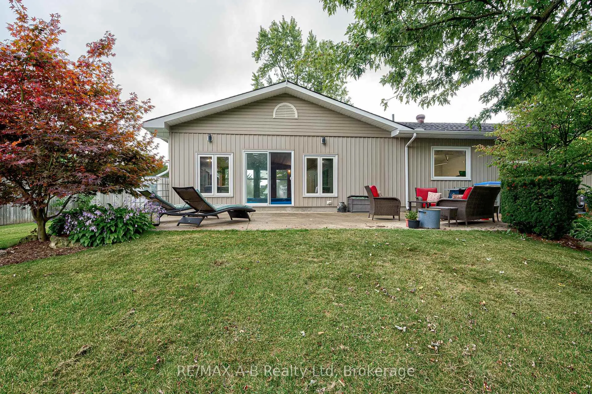 Photo 44 of 254 Boyce Street, Perth South, Sebringville — HOMEH