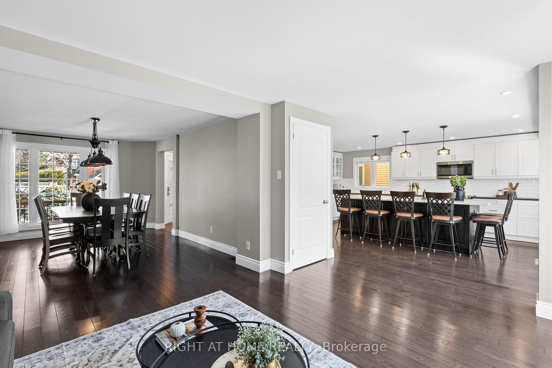 Photo 12 of 1670 Teakdale Avenue, Ottawa, Chapel Hill — HOMEH
