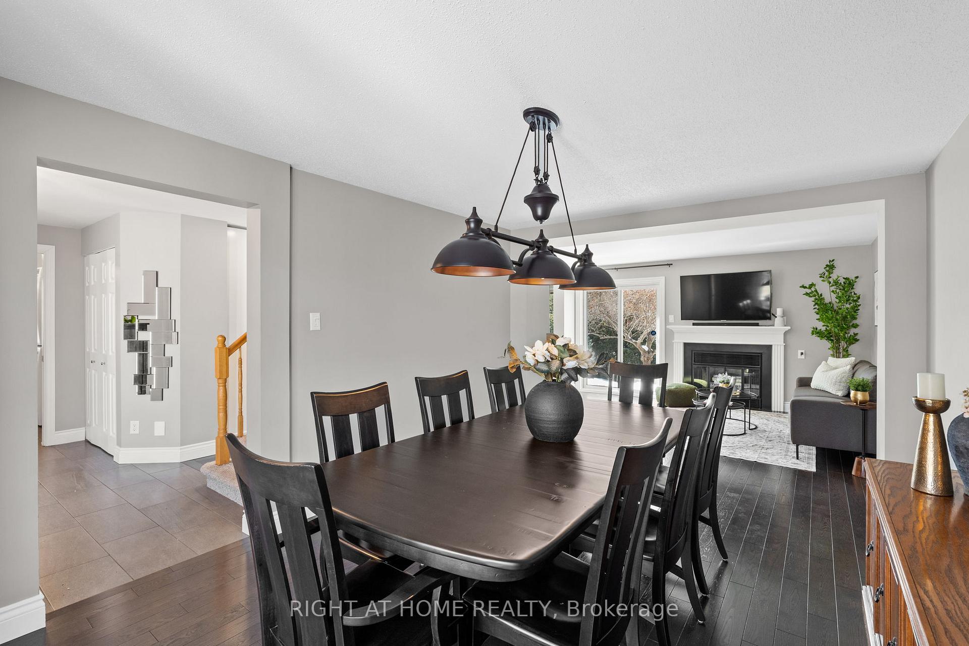 Photo 15 of 1670 Teakdale Avenue, Ottawa, Chapel Hill — HOMEH