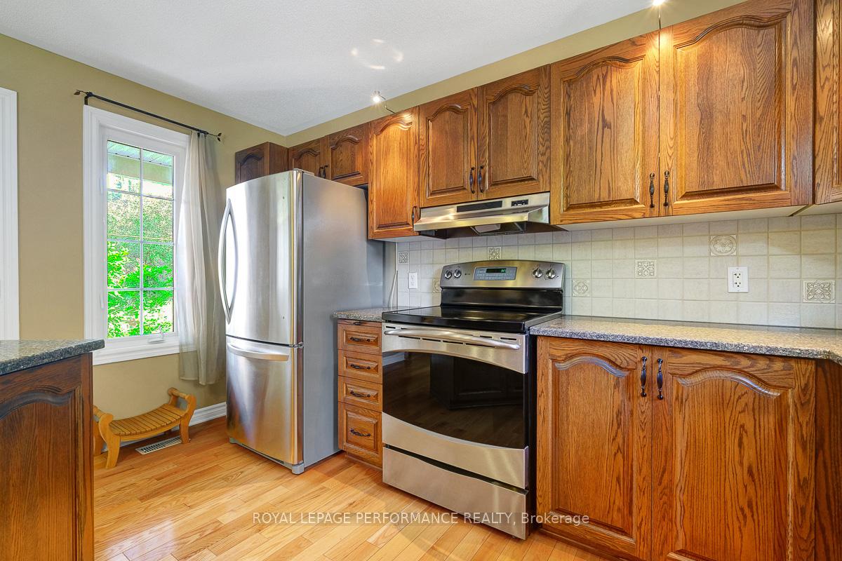 Photo 17 of 1895 Horizon Drive, Ottawa, Vars Village — HOMEH